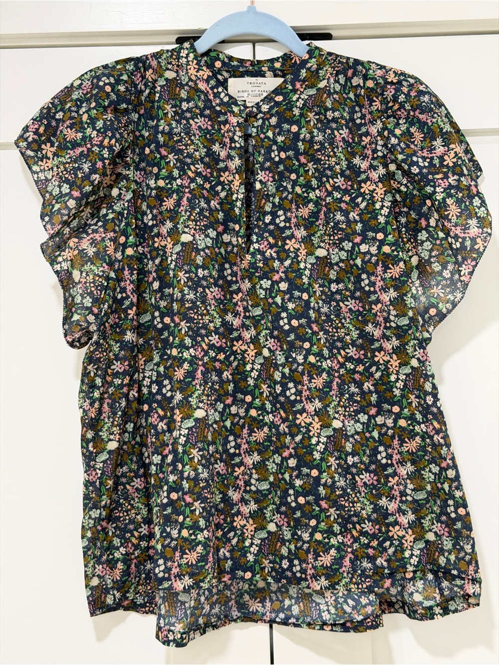Trovata California Birds of Paradis Floral Flutter Sleeve Blouse Medium Boho